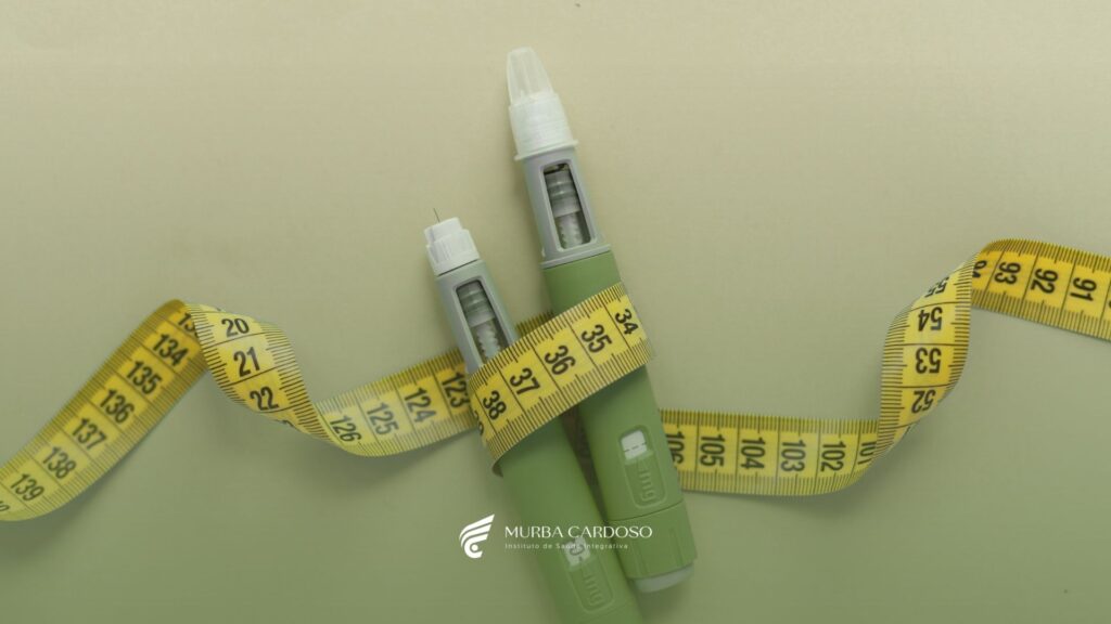 O Erro Fatal das “Canetas” Emagrecedoras: Por que o Peso Volta (e com Juros) sem Gestão Metabólica